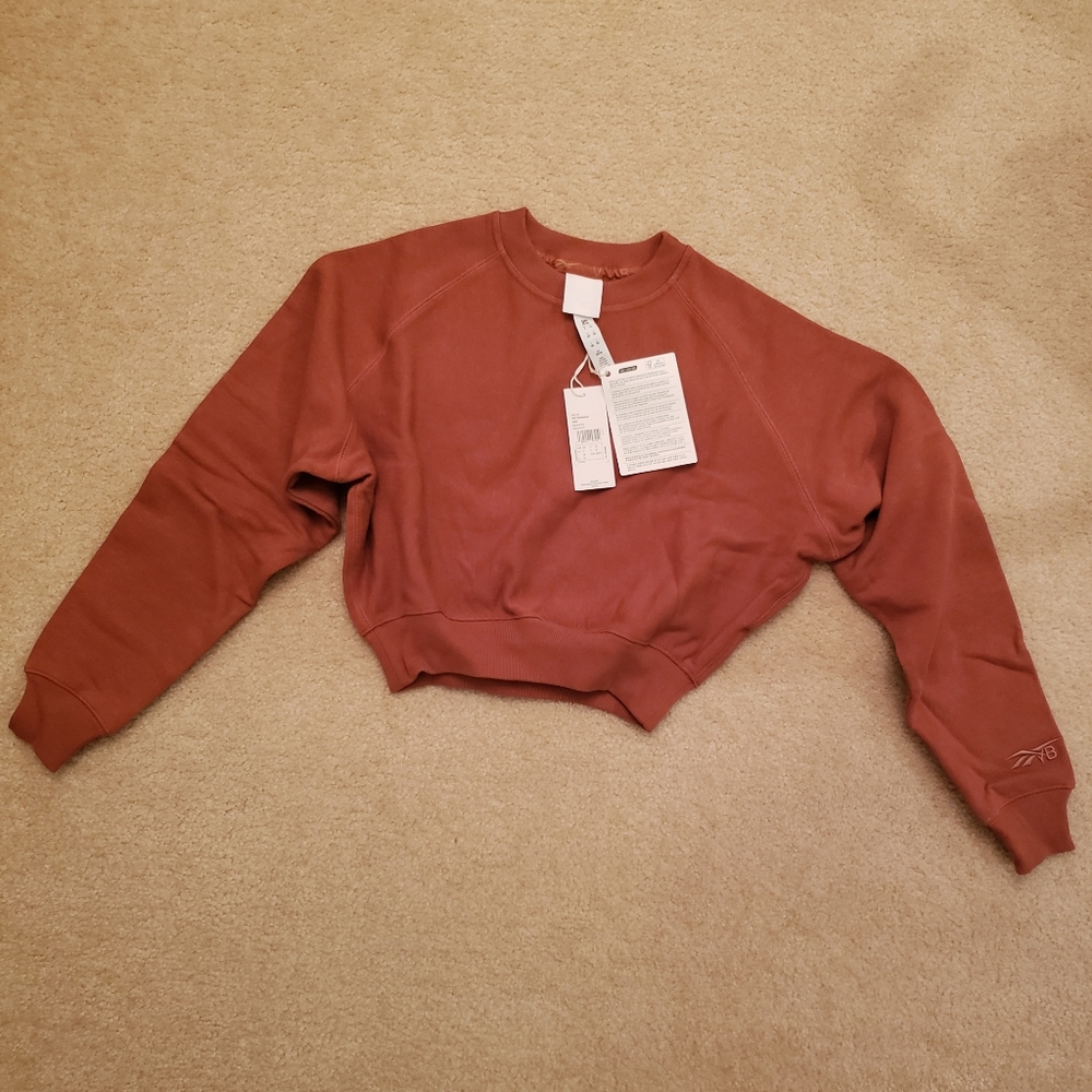Reebok x Victoria Beckham Cropped Sweatshirt
